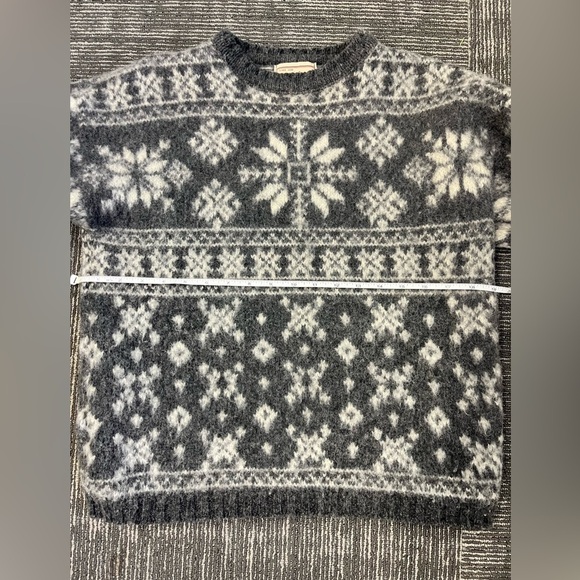 Vintage Woolrich Fair Isle Sweater, Size M - Picture 7 of 10